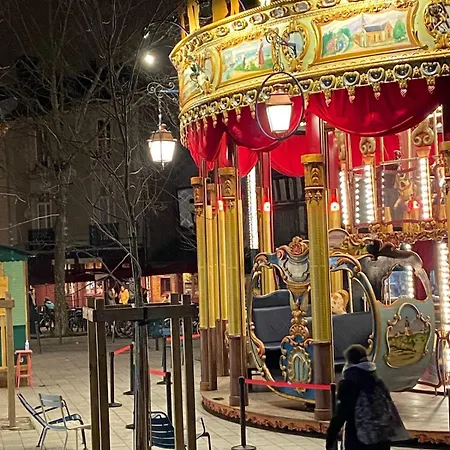 Bleue Et Or 16m2 Dans 100m2 Centre